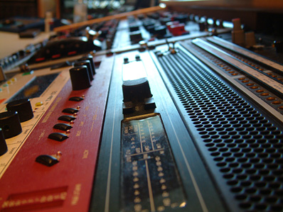 Abbey Road desk