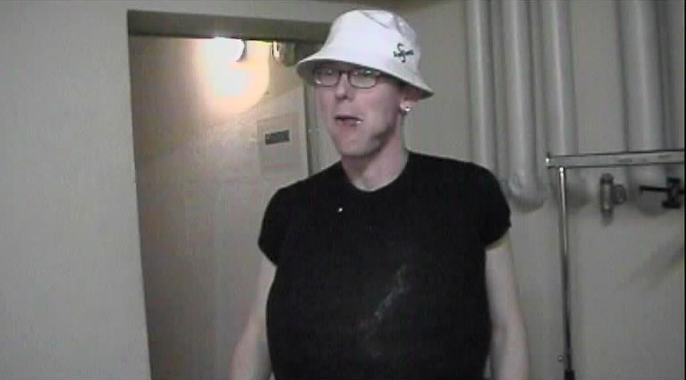 Russ seems to have eaten rather a lot in between tours!